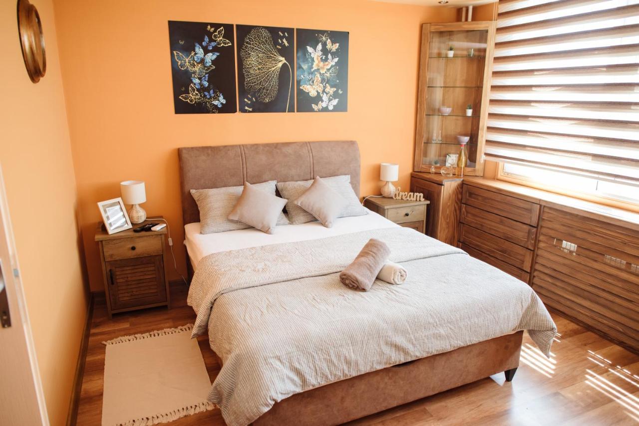 Lara Apartman Apartment Subotica Ngoại thất bức ảnh