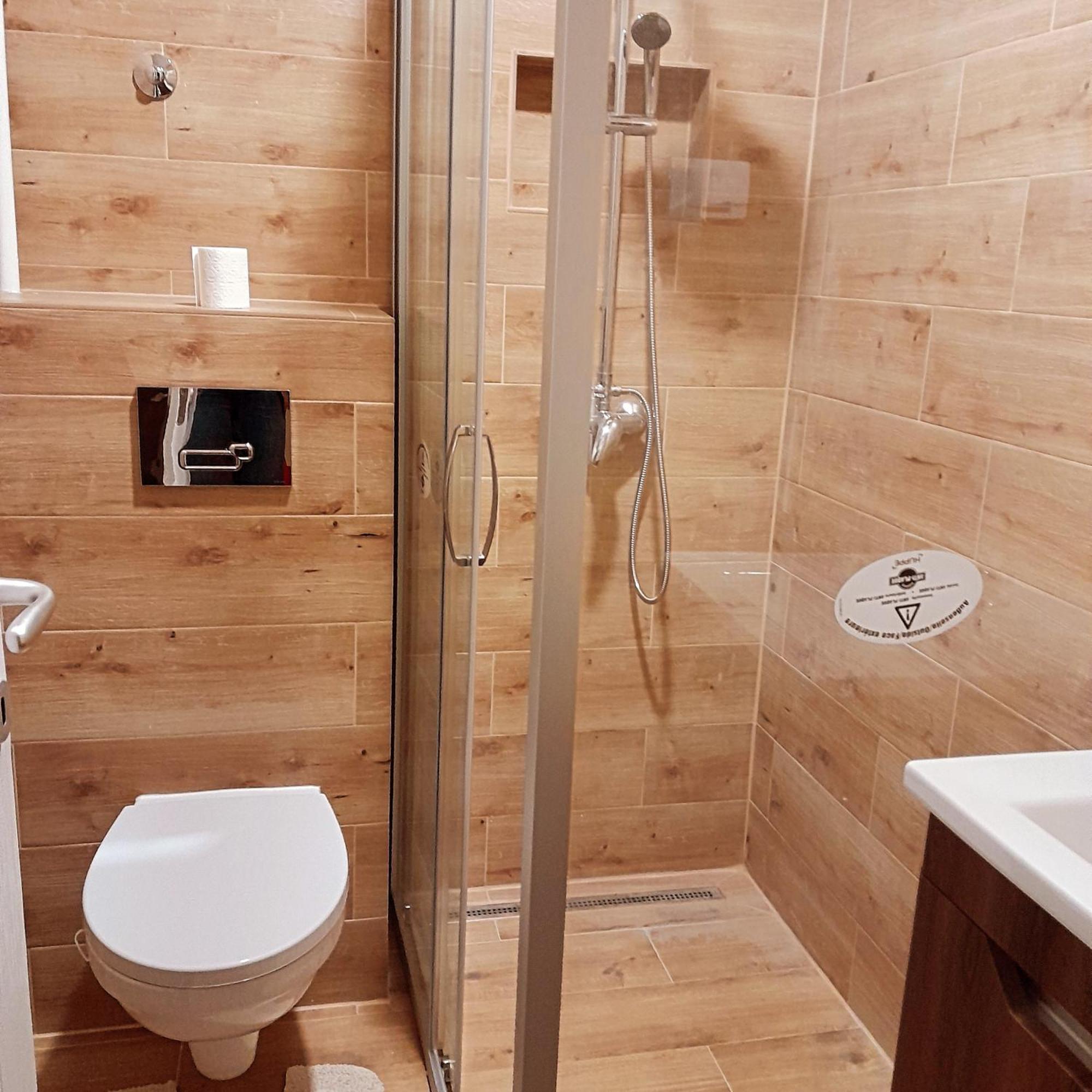 Lara Apartman Apartment Subotica Ngoại thất bức ảnh