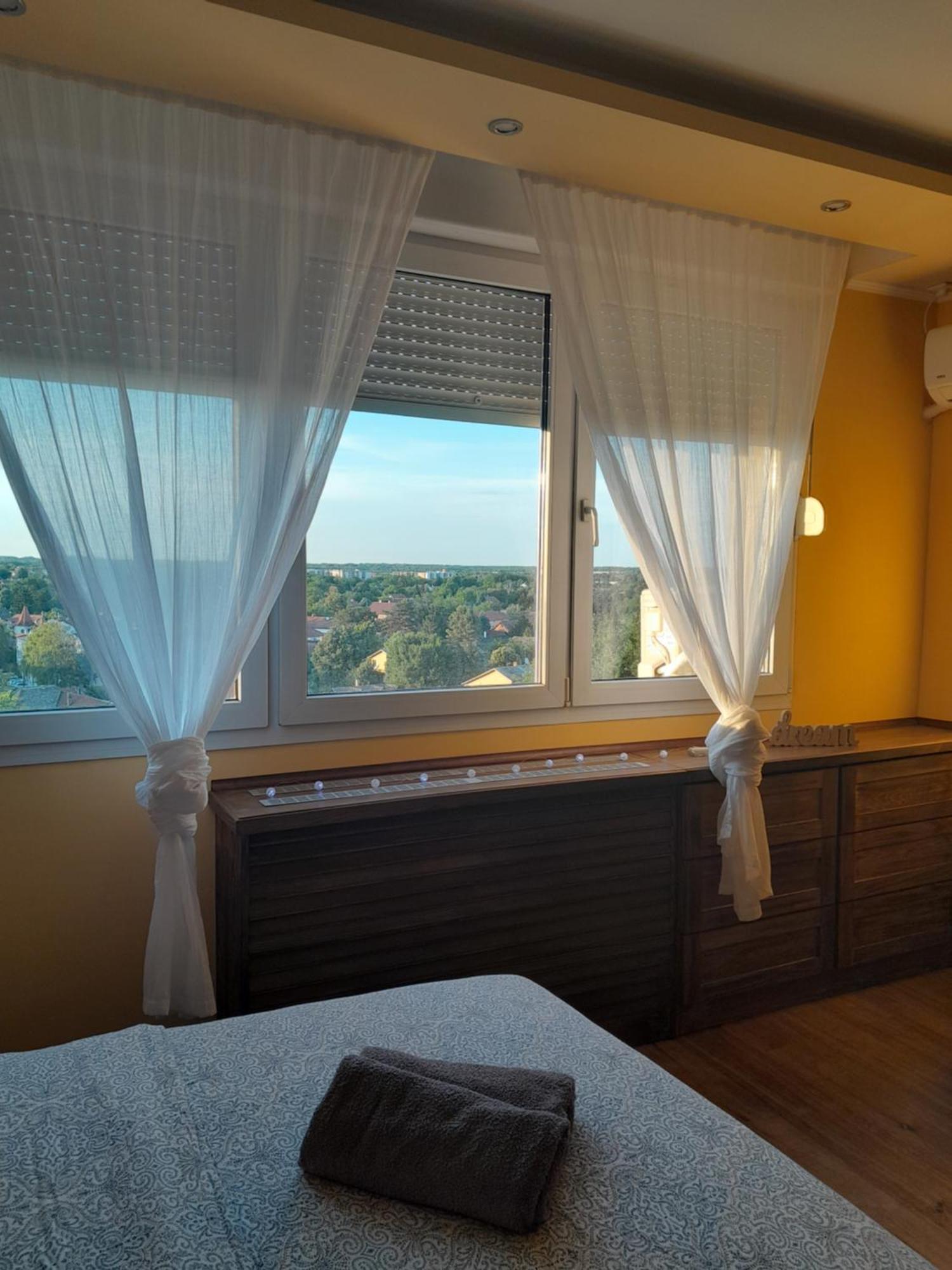 Lara Apartman Apartment Subotica Ngoại thất bức ảnh